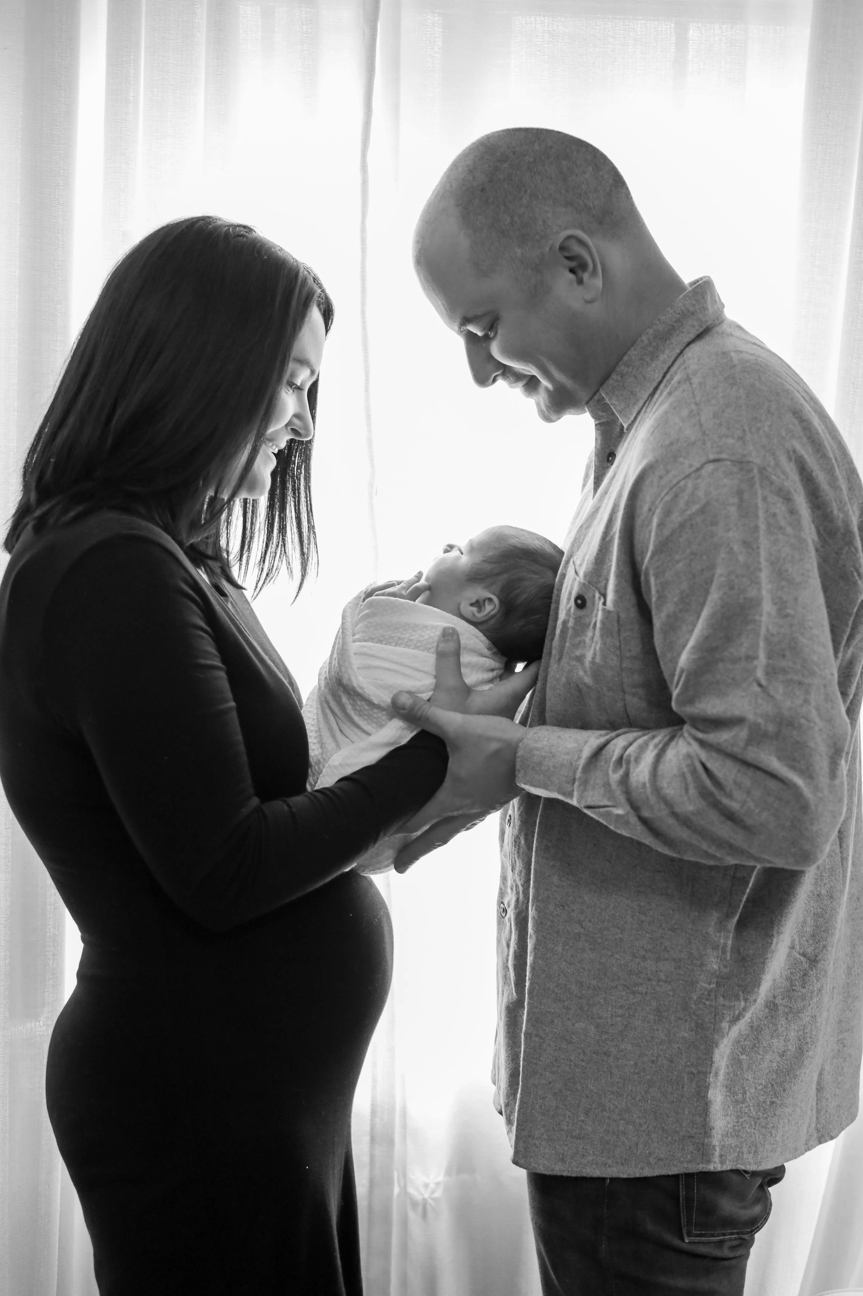 Northwest Ohio Maternity, Newborn and Family Photography